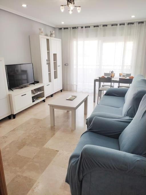 Apartamento Renovado En El Centro De Benalmádena Exterior foto