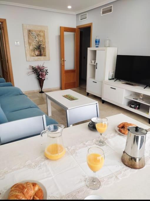 Apartamento Renovado En El Centro De Benalmádena Exterior foto